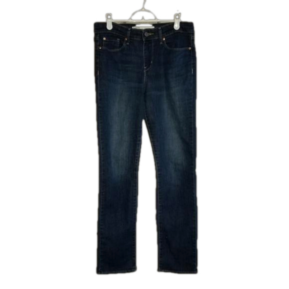 Levi's Signature Mid Rise Straight Leg Blue Jeans Label Reads Size 28x32*